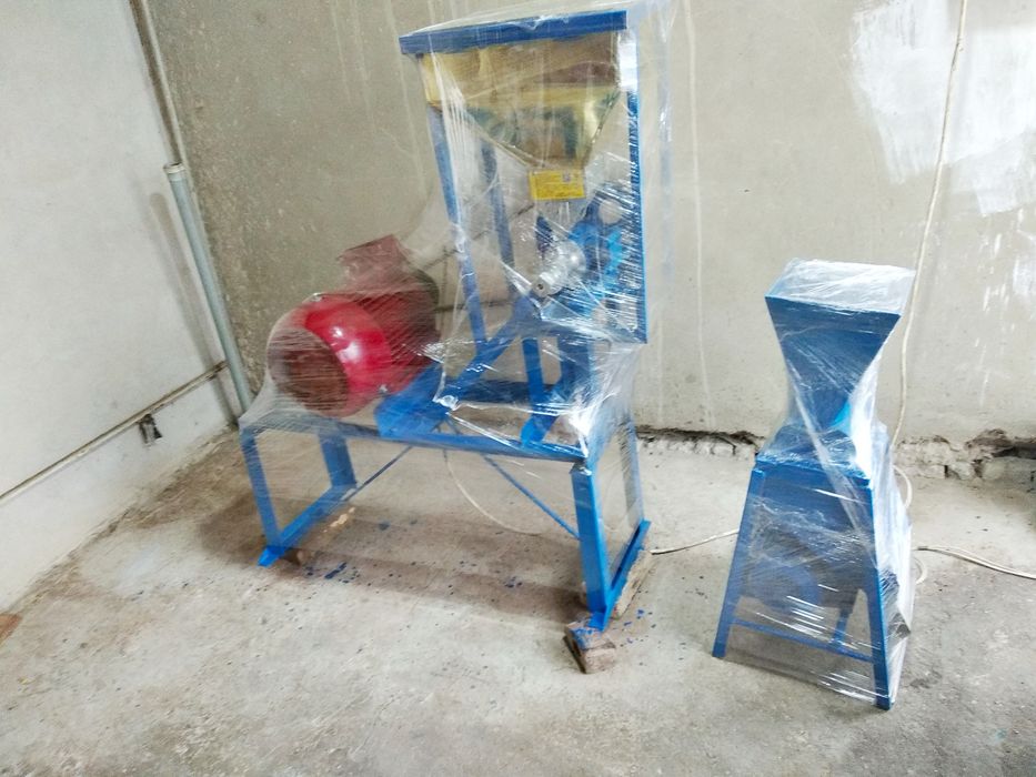 Кукуруз kukuruz тубичкаси аппарат ускунаси сотилади