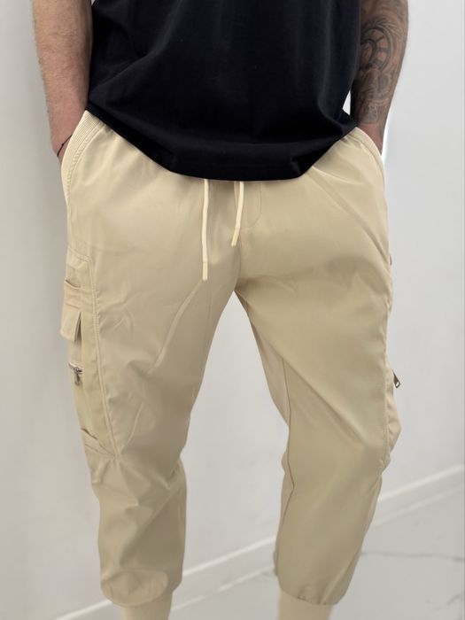 Pantaloni Model VAGABOND