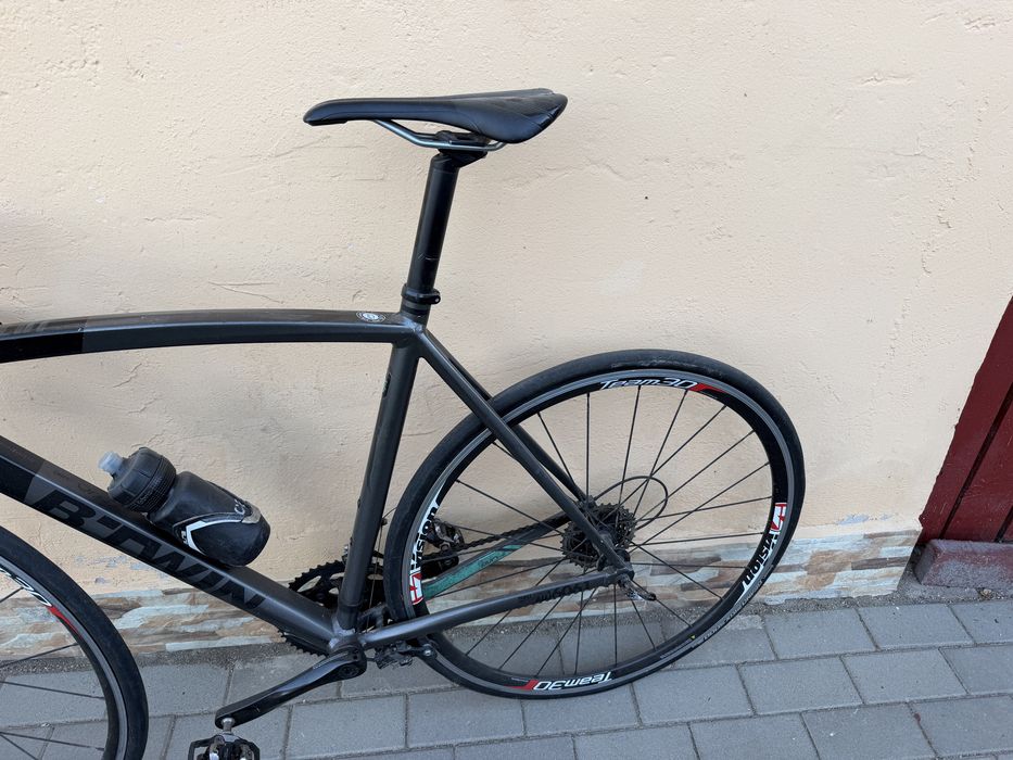 Vând Bicicletă B’Twin