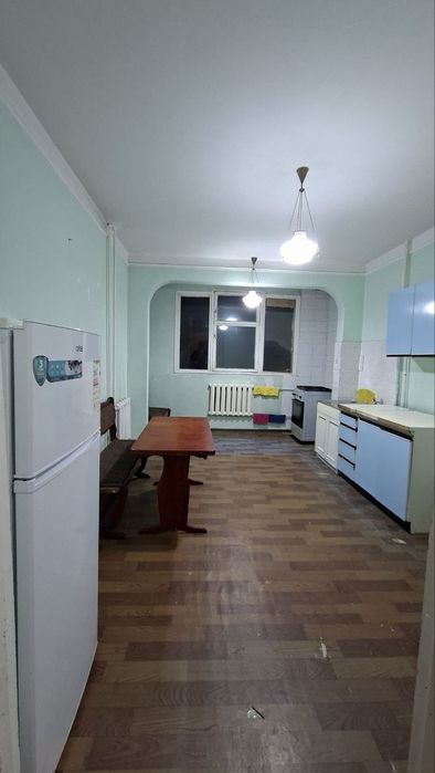 Аренда. Паркенский 2/5/9 спец план, среднее состояние