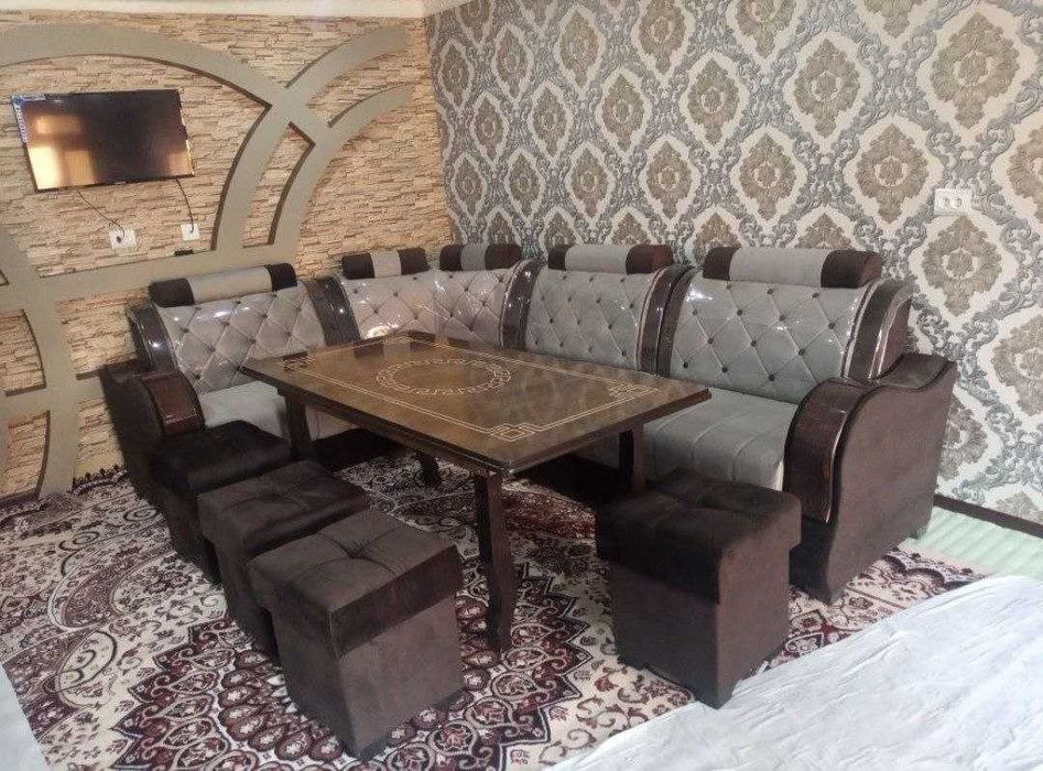 Yumshoq mebellar Ugaloglar.