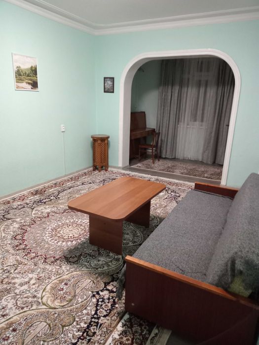 Сдаётся своя 3/4/4 квартира рядом с экобазар, Феруза, все  удобства.