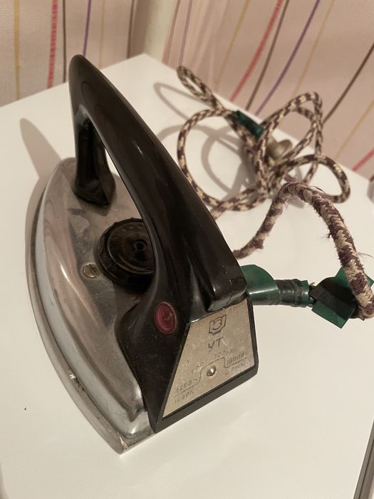 Утюг советский