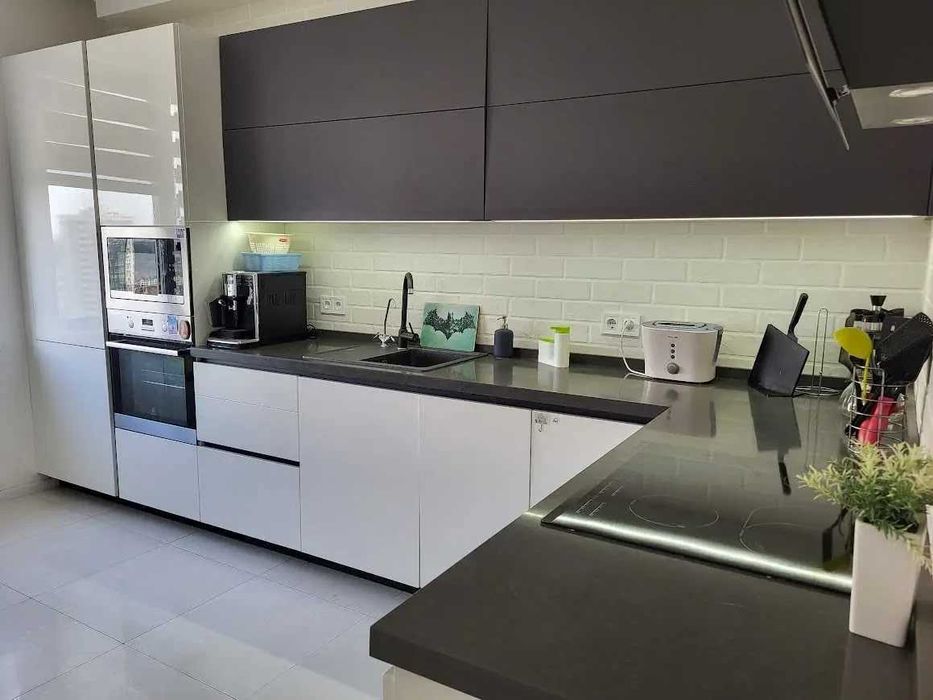 Двустаен имот в кв.Красно село