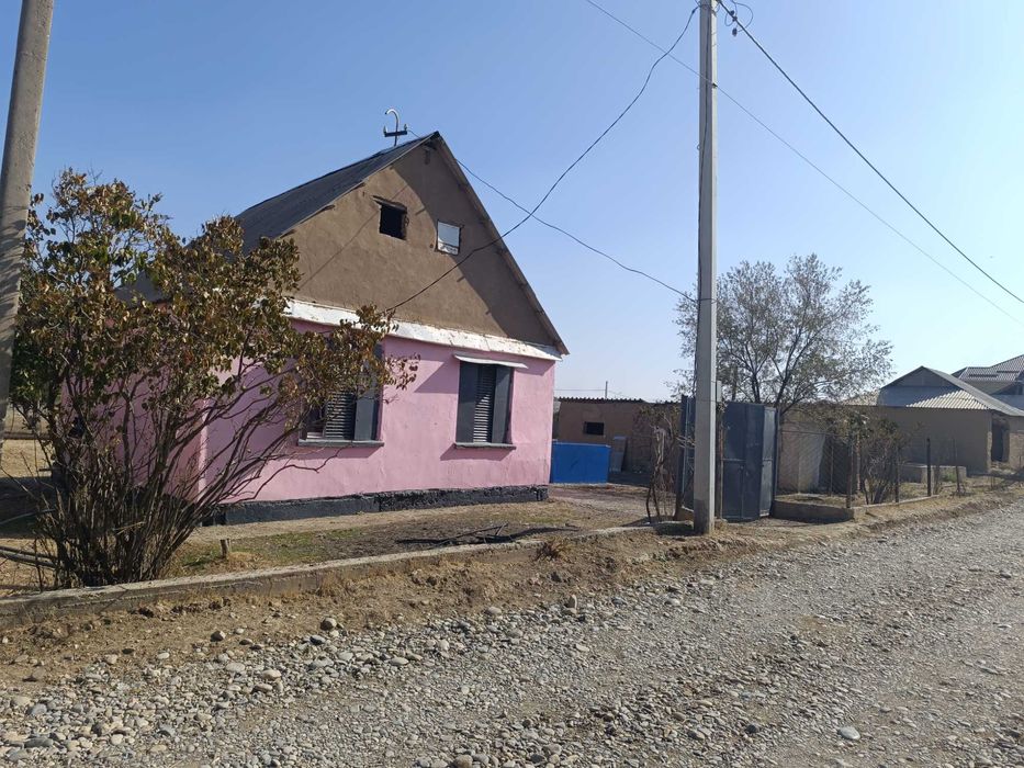 Үй сатылады, Шубарсу е/м, массив Шымкентпромстрой, Жусанды к-сі №366/1