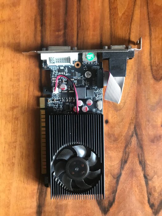Продам видеокарту gt 730 4gb ddr3