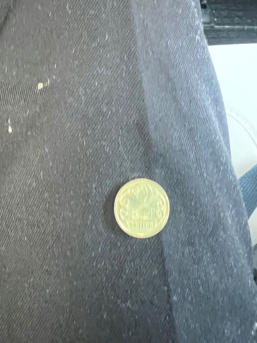 Монета 2 тенге 2005 года