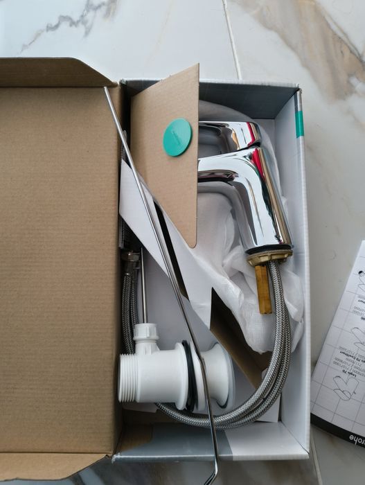 Baterie lavoar cu scurgere LOGIS 70