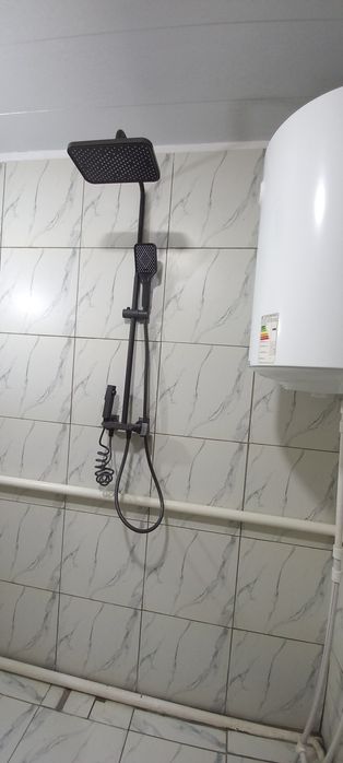 Ховли уй сотилади сентрда мулжал автосалон