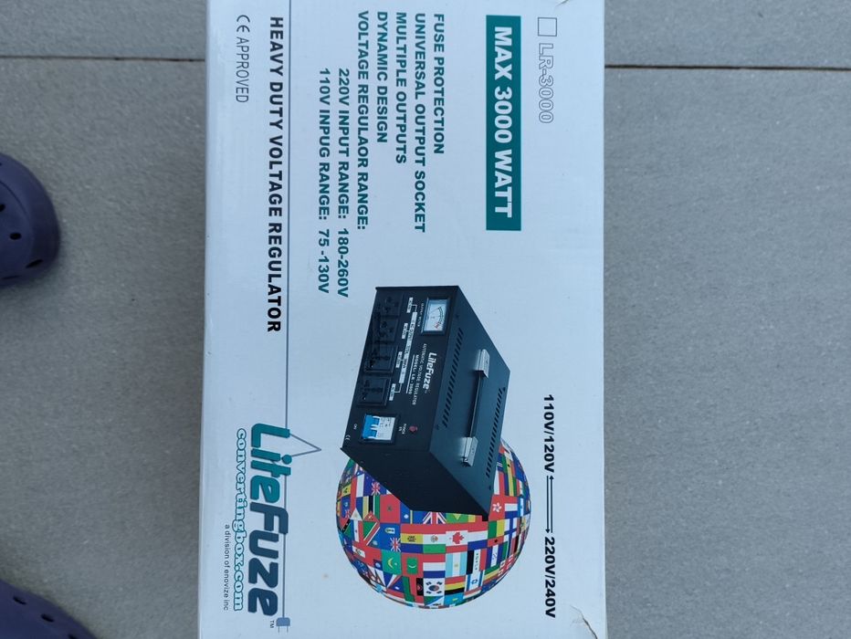 Regulator de tensiune