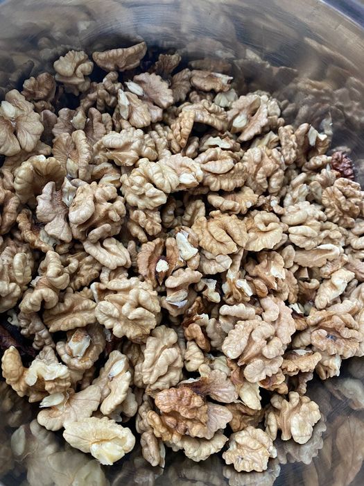 Miez de nucă din nuci altoiți