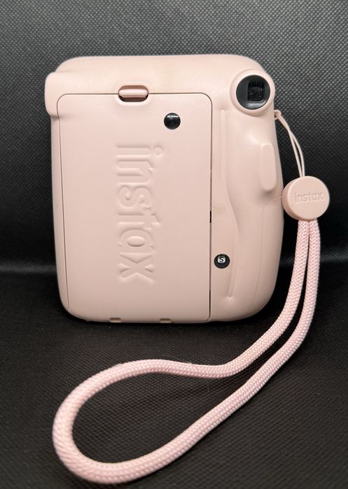Фотоаппарат Instax Mini 11