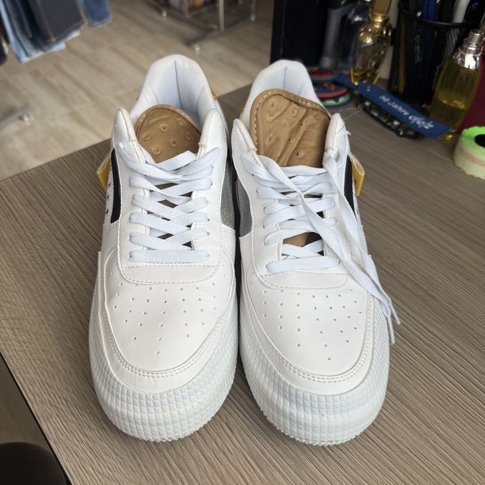 Adidasi Air Force 1 Nike 43