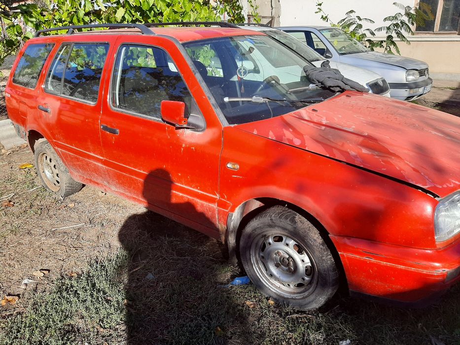 Dezmembrez piese VW golf 3, Renault megane,Hyundai Santa fe 4x4 2000 c