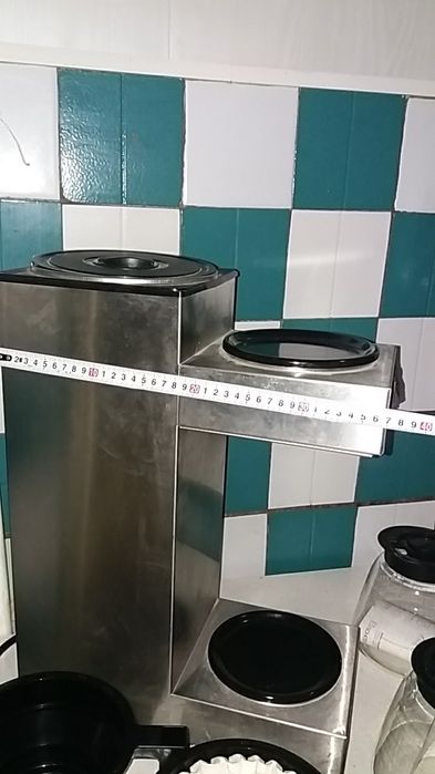 Профессиональная кофе машинка для кафе и дома