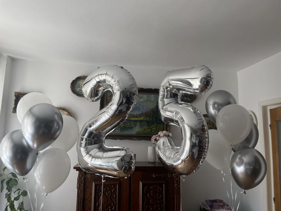 Baloane  Cifra diferita culori