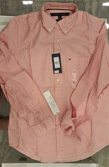 Camasi TOMMY HILFIGER, originale cu eticheta, marime XS-S