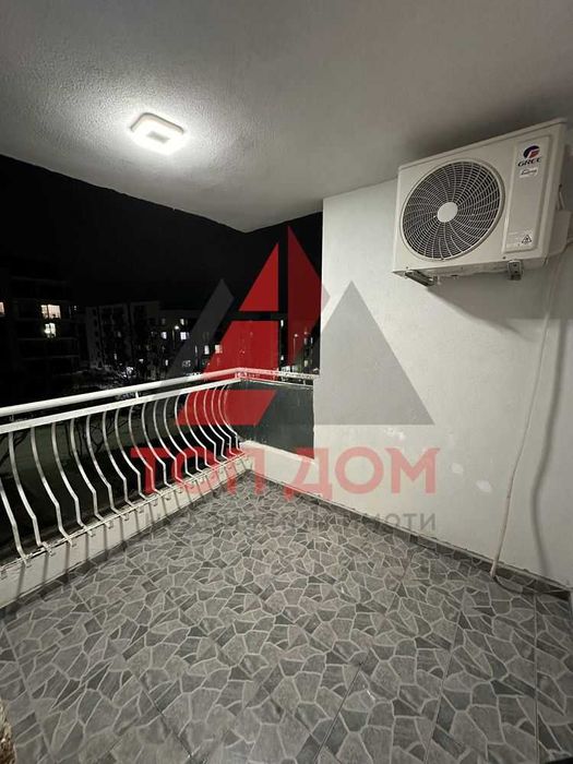 Дава се под наем Четиристаен апартамент в Варна, Възраждане 1 - 130 кв.м за 714 € - Снимка #7