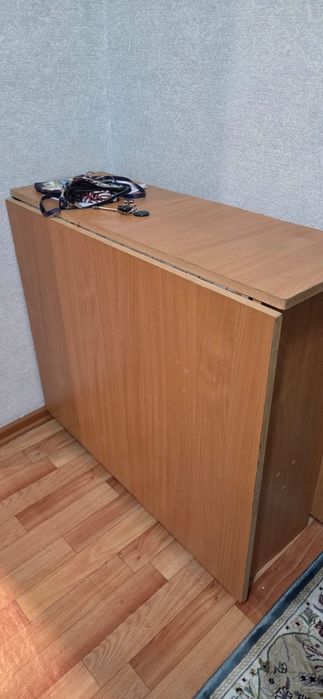 Продам стол раскладной