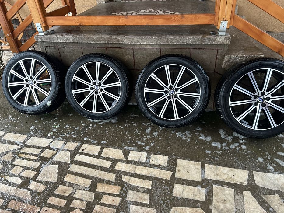 Set roți Volvo originale 20” – jante + anvelope Michelin M+S255/45 R20