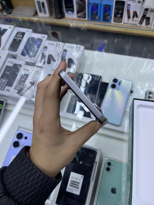 HOT 50 12/256 holati ideal kamchiligi yo’q