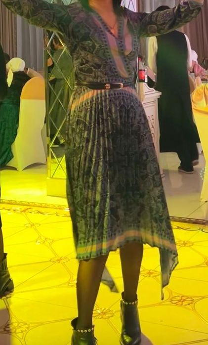 Шикарное платье на ТОЙ!