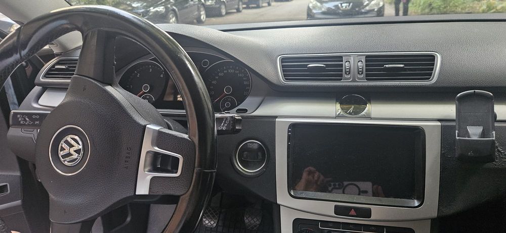 Volkswagen Passat 2011 diesel, 4.312 € — imagine 5