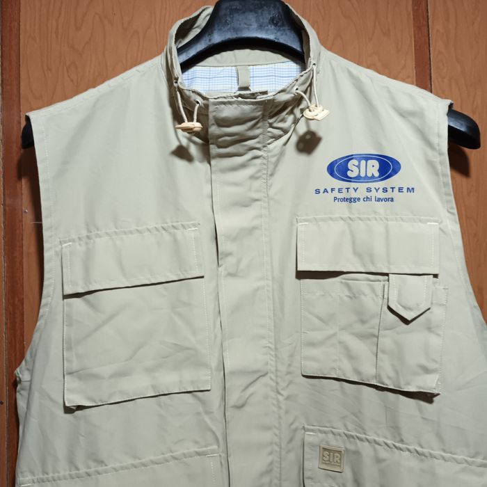 Нов елак,размер M, с 8 джоба