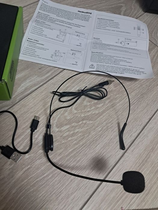 Микрофон беспроводной продам.