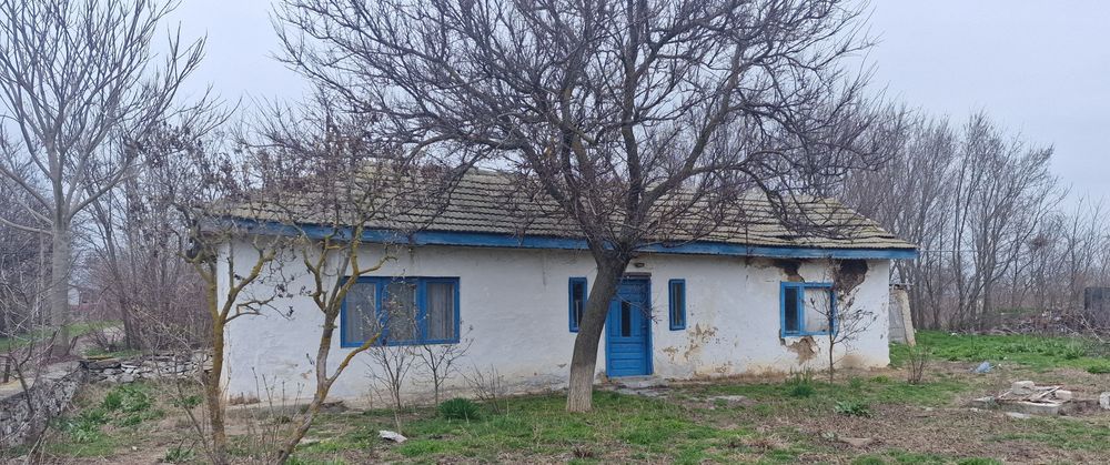 Casă(teren )800m
