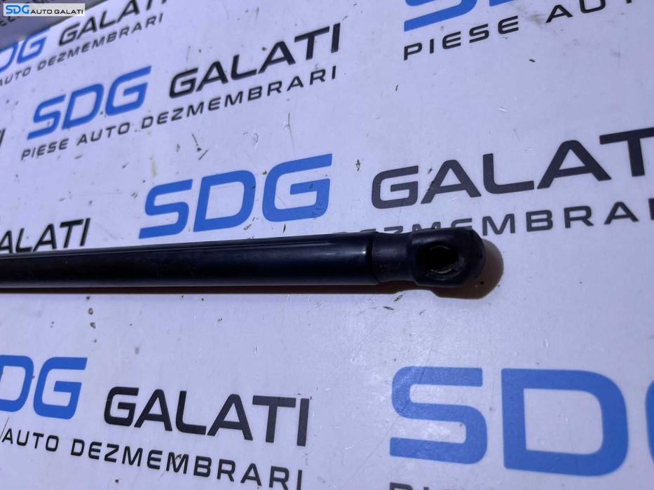 Telescop Amortizor Capota Motor Audi A4 B8 2008 - 2015 Cod 8T0823359