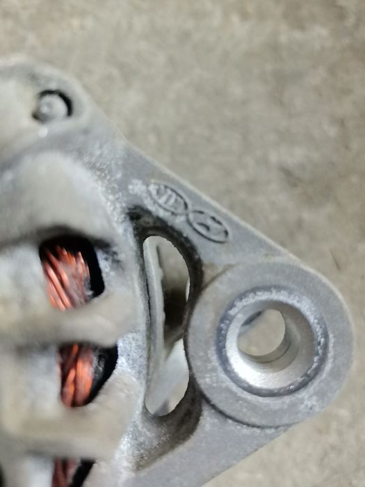 КИА К7 генератор 4GKM.