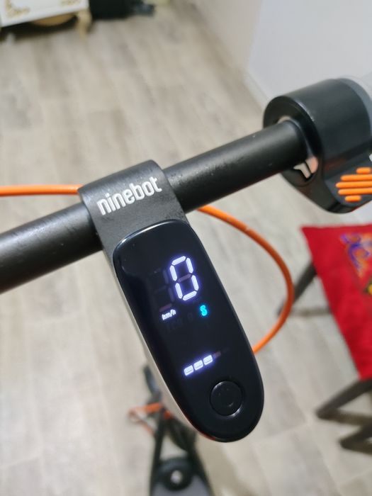 Электросамокат Ninebot