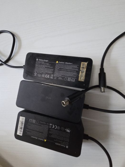 Incarcator trotineta xiaomi