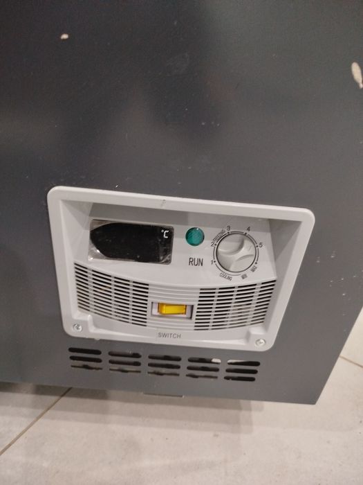 Морозилка 500л ценна 200.000тг