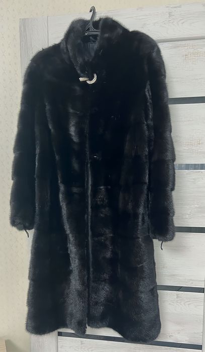 Продается шуба норковая