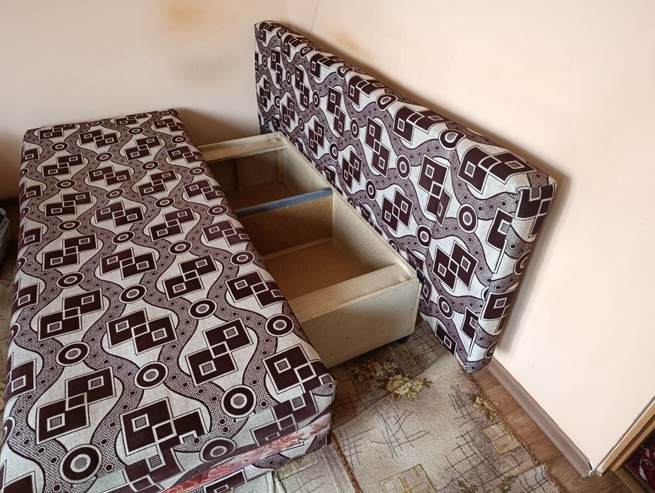 Продам диван тахту