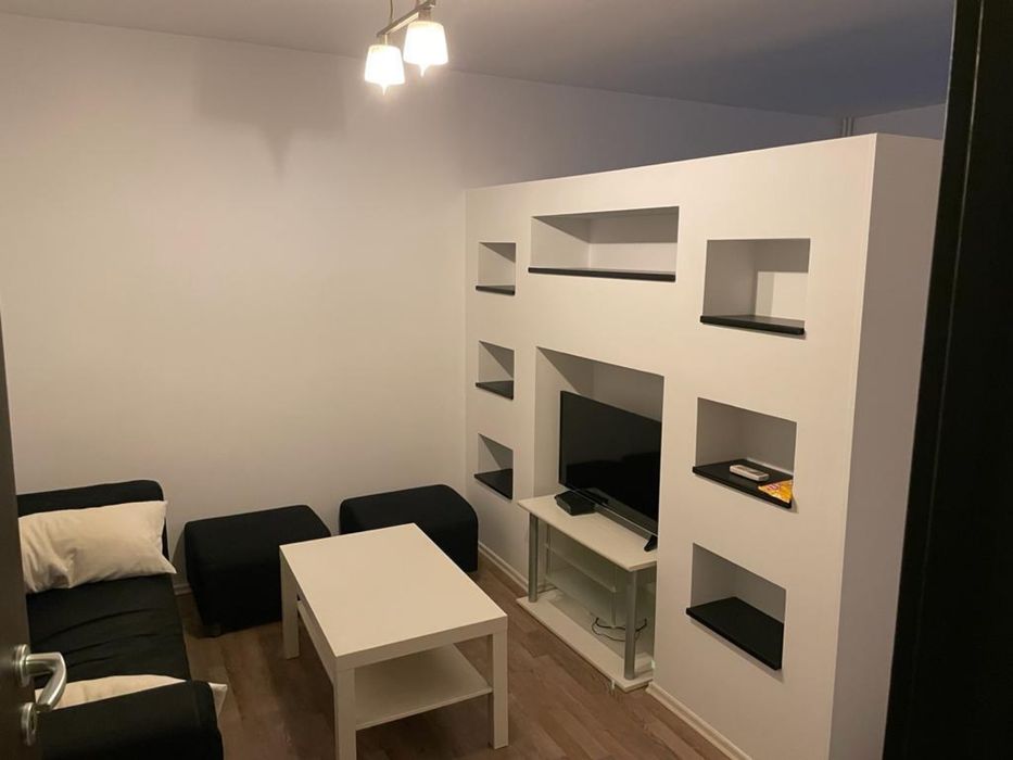 Garsoniera Piata Gorjului