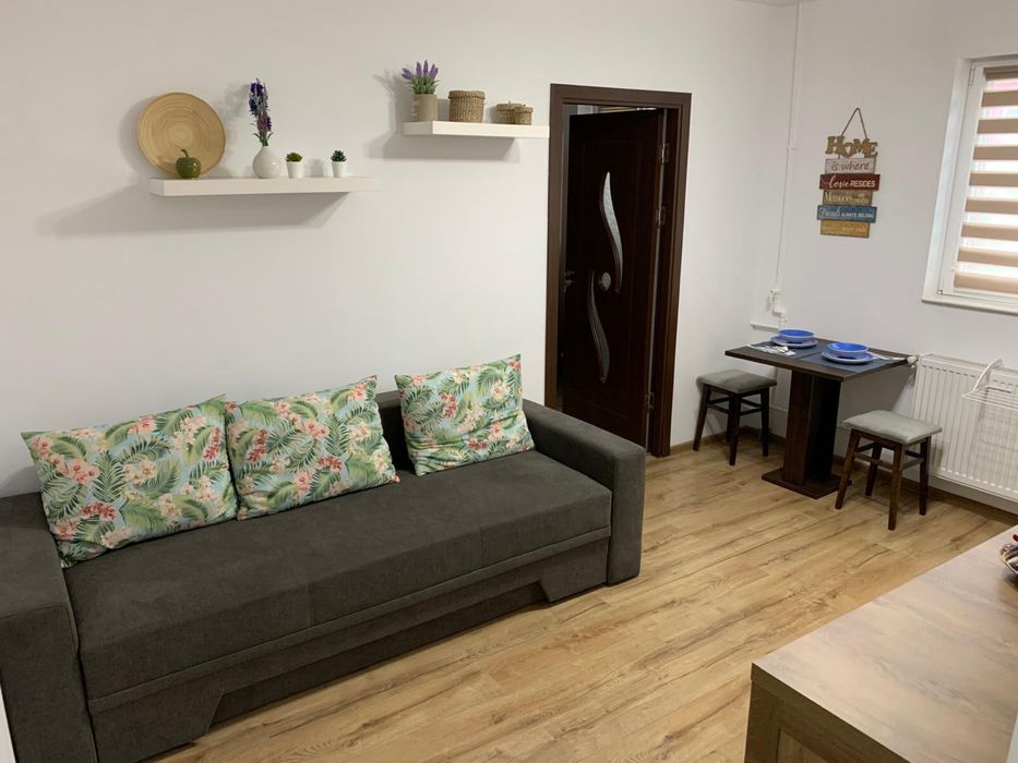 Tomis Nord - direct proprietar inchiriere  2 camere  420€
