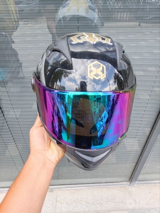 Moto shlem. Kaska