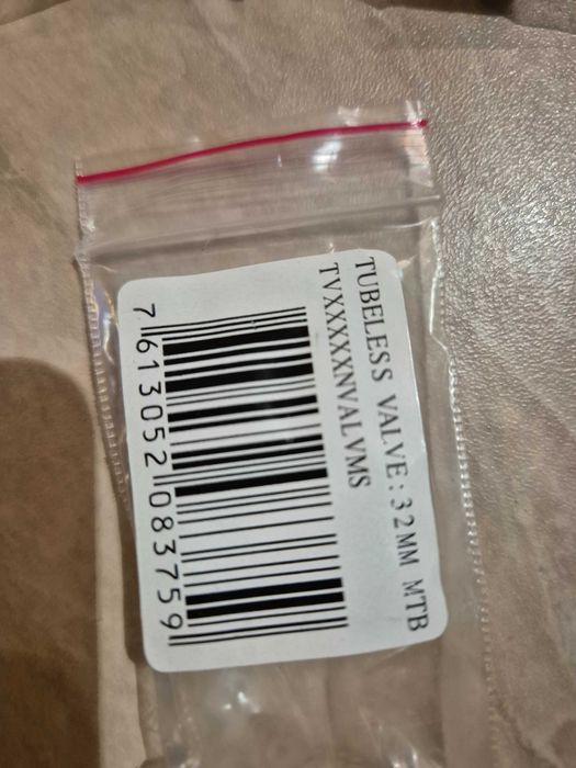 Продавам Вентили DT Swiss, 32мм, алуминий, сребрист/черен, с ключ