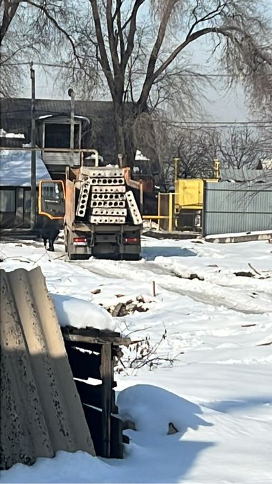 Продам плиты перекрытия.