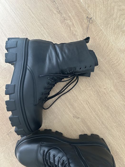 Дамски зимни боти