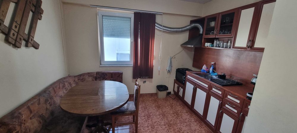 Продава се Двустаен апартамент в Разград, Бели Лом - 75 кв.м за 1227 €/кв.м - Снимка #1