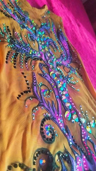 Купальник для художественной гимнастики