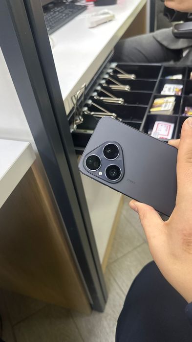 Huawei Pura 80 black