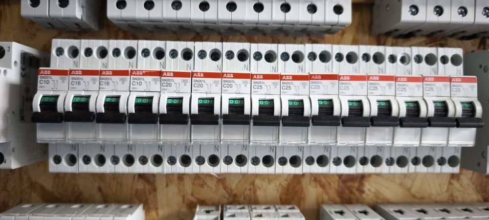 Siguranțe electrice