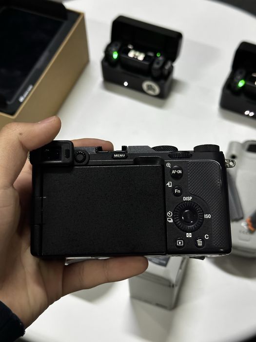 Камера Sony a7c.