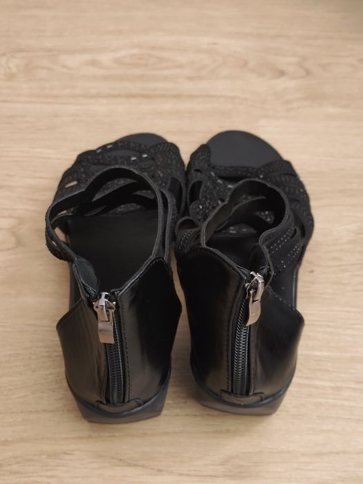 Sandale Dama noi.