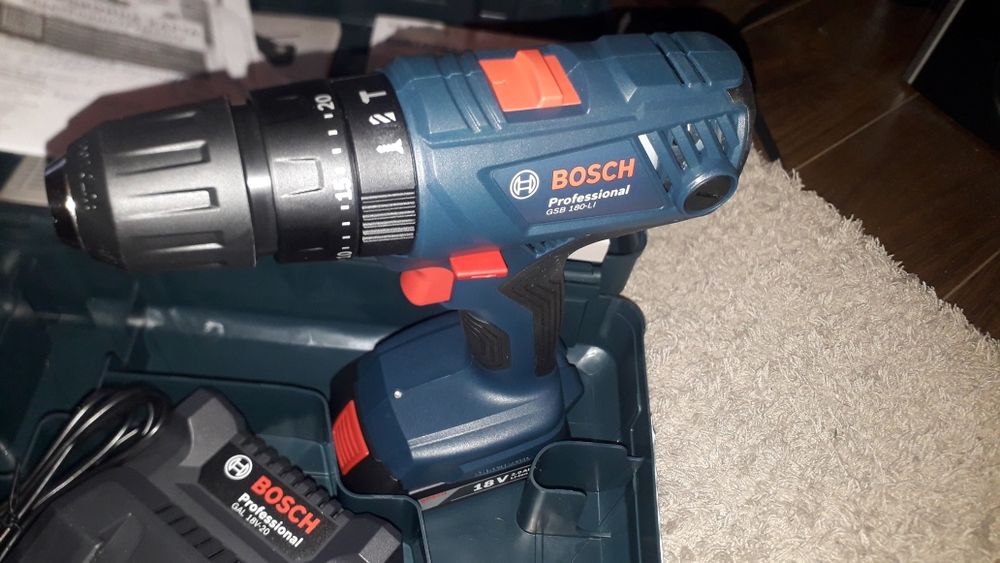 Ударен винтоверт BOSCH GSB 180-Li